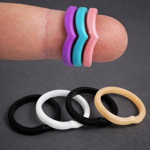 Tunn stapelbar silikonring för damer, hjärtformad – flexibel vigselring, hypoallergen, 7 färger - 1133