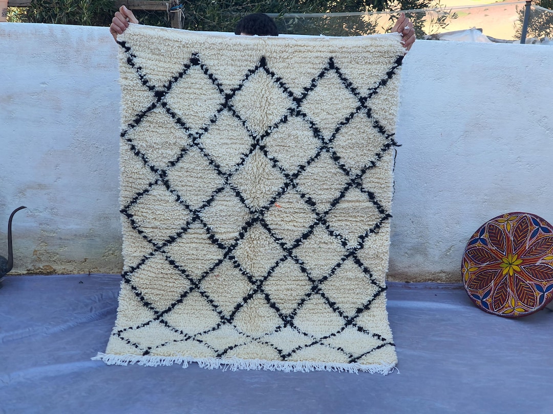 手作りのベニ・ウランラグ：モロッコウールベルベルラグ - Etsy 日本