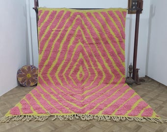 Pink Moroccan Boujaad Rug: Handmade Berber Wool Rug