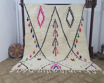 Handmade Boujaad Moroccan Rug: Bohemian White Wool Rug