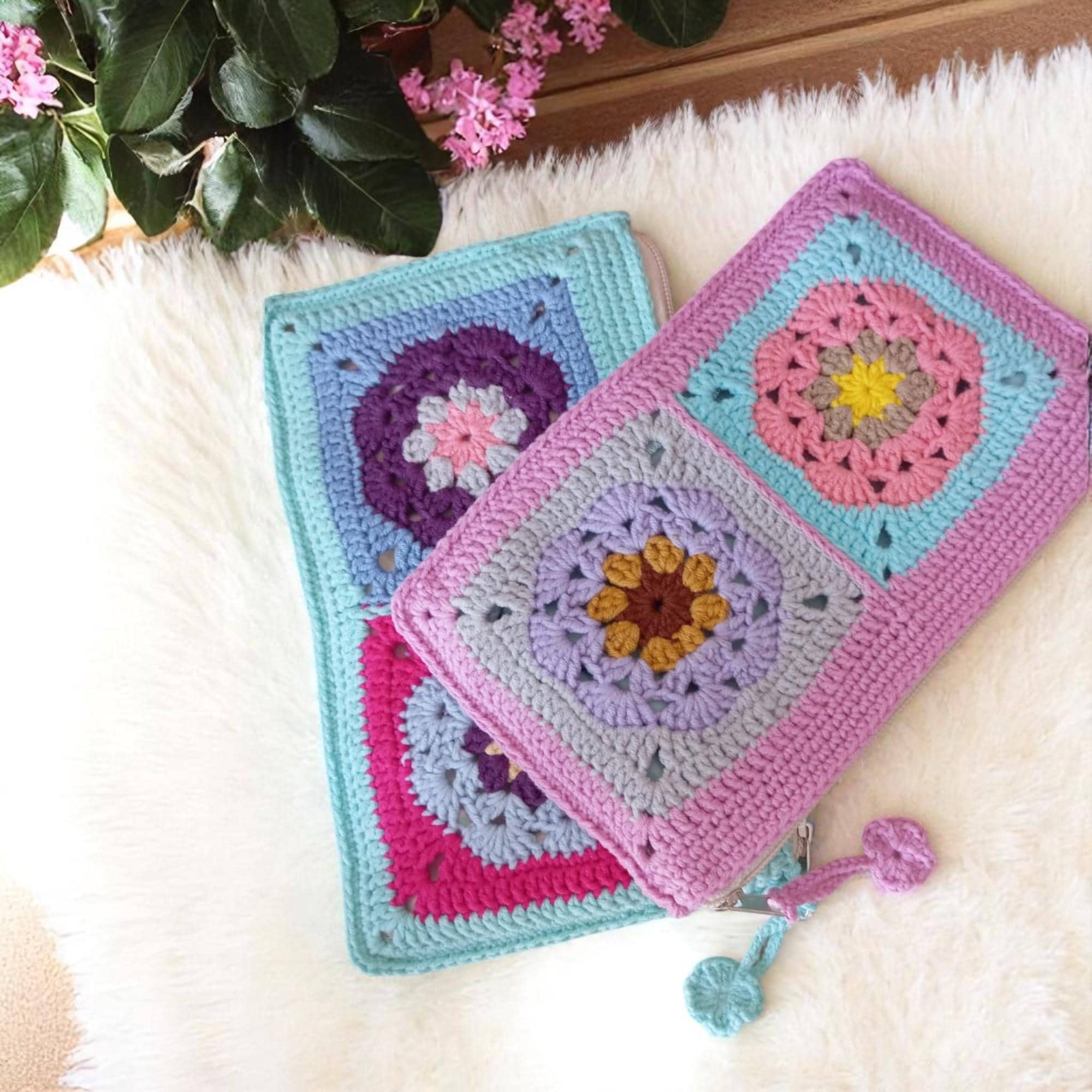 Crochet Granny Square Zipper Pouch – Handmade Colorful Boho Clutch Bag