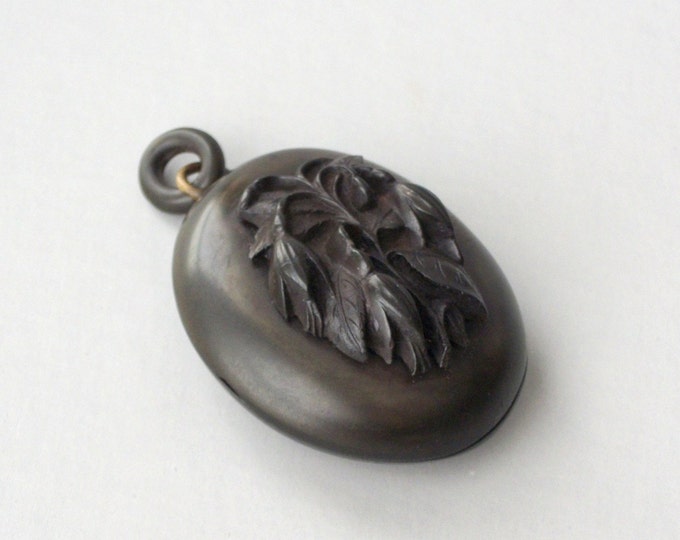 Antique Victorian Gutta Percha Locket. Deadly Nightshade. Etsy