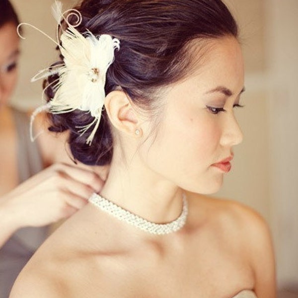 Julian Ivory peacock fascinator/bridal comb