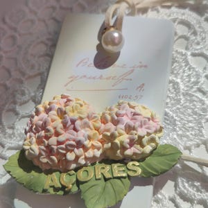 Handmade Plaster Aroma Diffuser Hanging Decor | Hydrangea Floral Accent