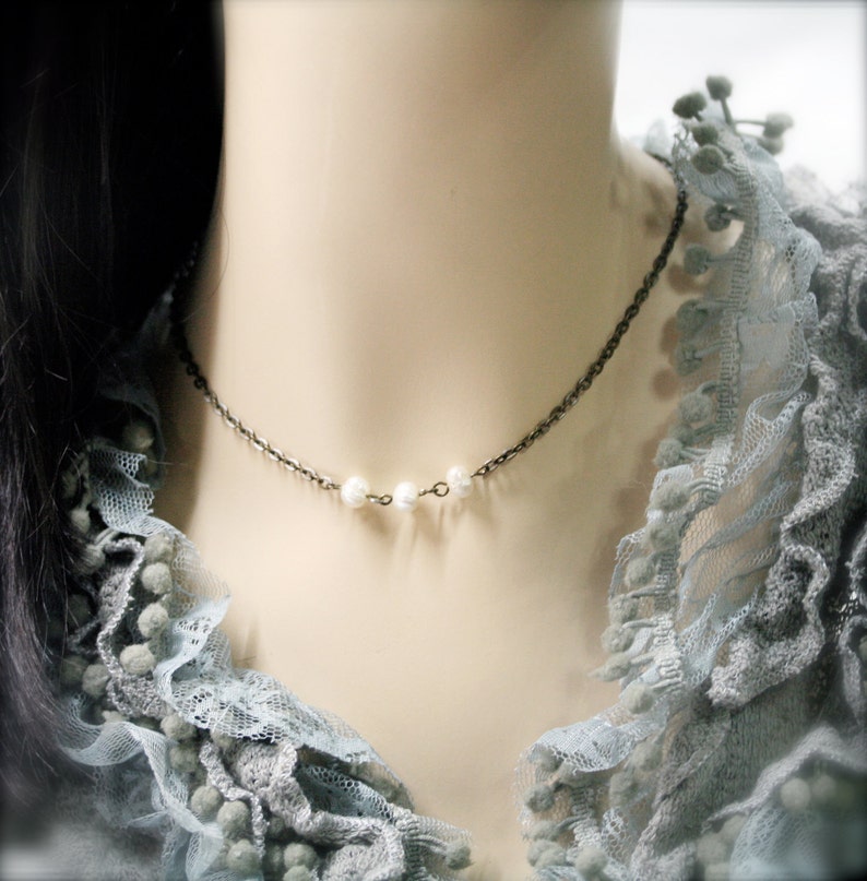 Mermaid kisses necklace, freshwater pearls image 2