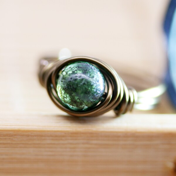 Wealth and optimistic - Moss agate wrapped ring (SR)