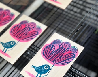 Big bloom - wooden postcard