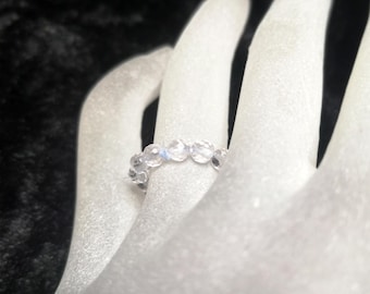 filigree elastically strung pearl ring made of natural gemstone rock crystal clear faceted Ø4mm various sizes made in Germany