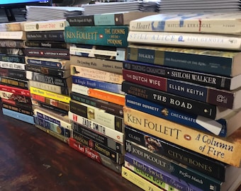 15 Large Trade Paperback Books Fiction Assorted Mix Genre RANDOM Set Literature Lot Romance/Mystery/Thriller/Adventure/Etc...