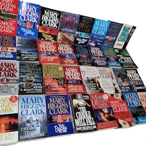 Mary Higgins Clark Mystery Thriller Books - Lot of 10