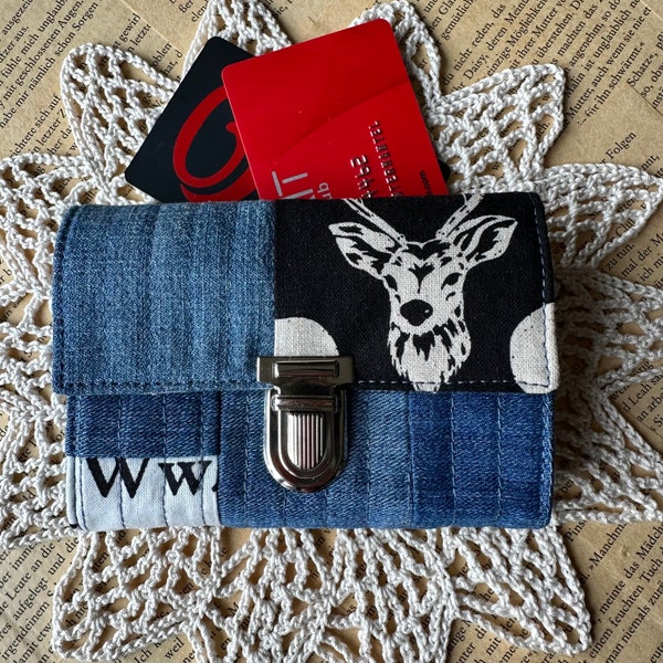 Upcycling Midi Moneybag, Portemonnaie, Geldbörse - Jeans mit Hirsch