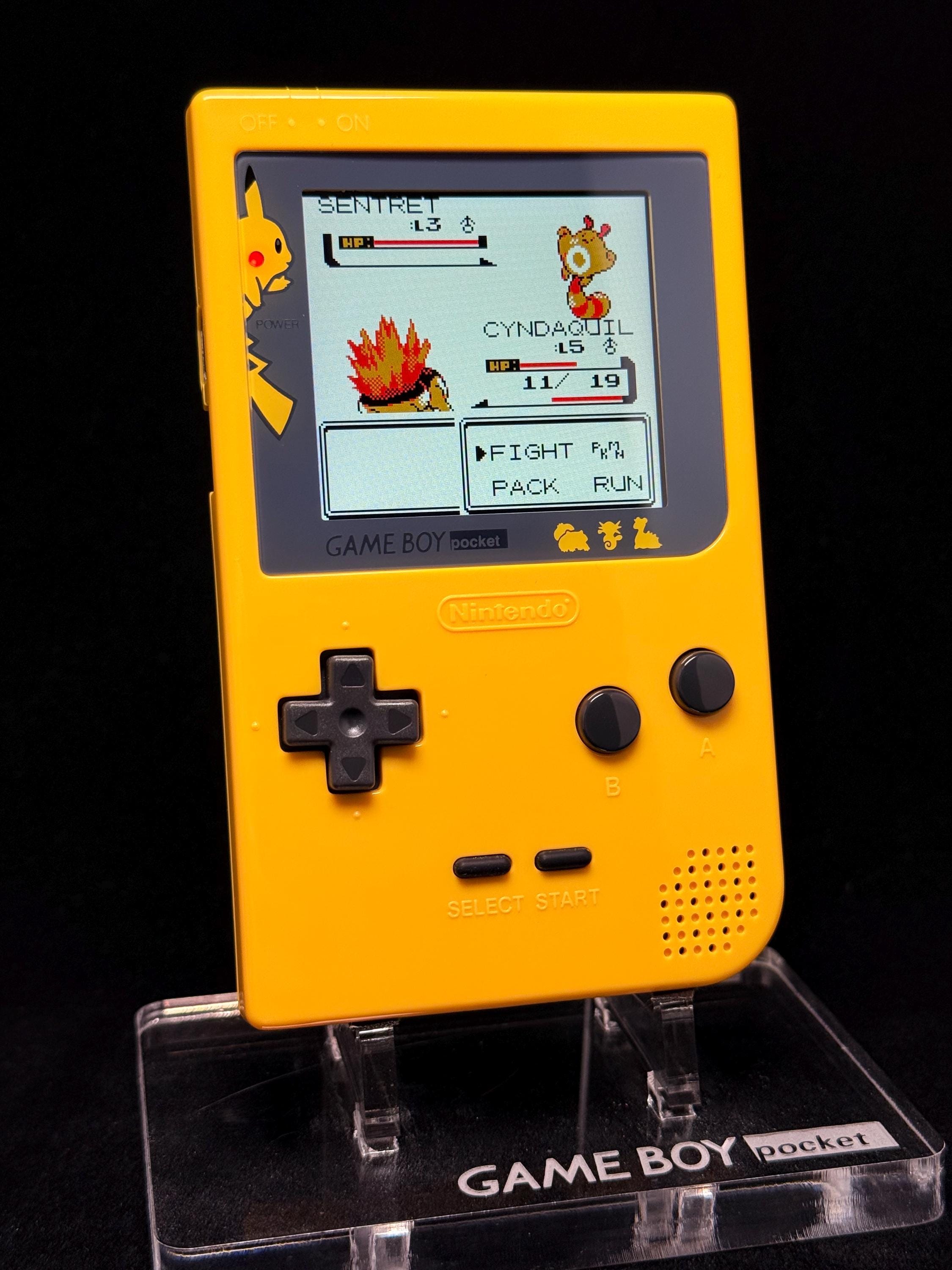 Gameboy Pocket Pokemon Center Pikachu Yellow IPS - Original High