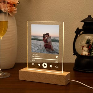 Personalised Song Plaque, Music Playlist Plaque Light, Night Light, Gift for Couples, Custom Photo Print Plaque, Gifts for him and her