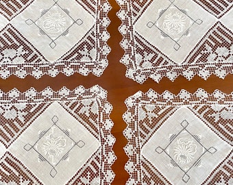 8 manteles individuales vintage de lino, con encaje de filete, bordados a mano, estilo militar y azul marino.