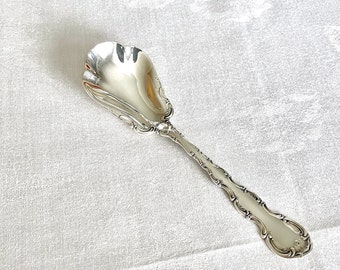 Strasbourg sugar shell spoon Gorham sterling silver 6 inches long from 1970s, antique flatware silverware, classic popular pattern