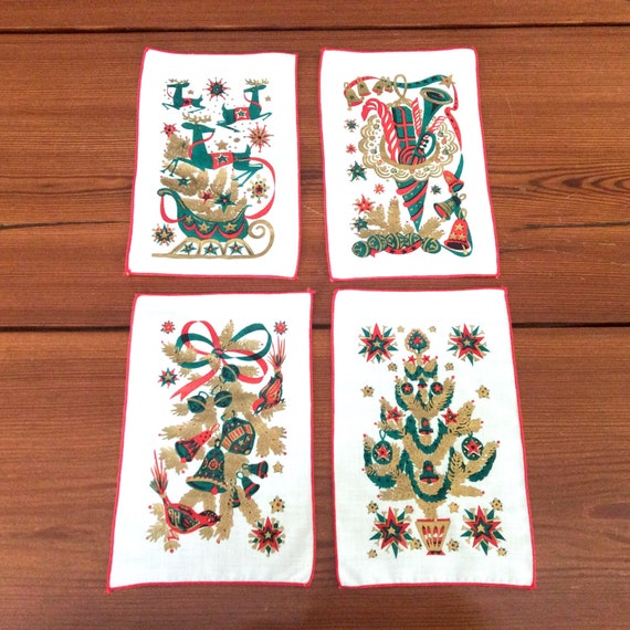 Gold Metallic Print Unused Mid Century Barware Lewis Garland 4 Christmas Cocktail Napkins Red and Green