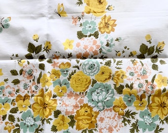 2 Fieldcrest pillowcases in Flower Bed pattern, all cotton Percale, NOS never used, gold print on white, 1960s mid century bed linens