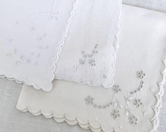 22 Mismatched Drink Napkins White Linen, 10 to 12 Inches Square, Hand Embroidered Flowers Butterflies Scalloped Edges, Vintage Table Linens