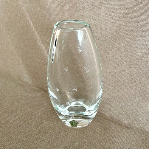 Johansfors crystal vase, etched order stars, heavy Swedish art glass, vintage 1970s teardrop shape, weighted base, flat front and back, oval rim