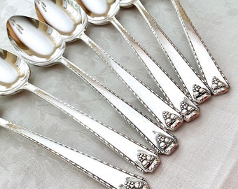 7 Bordeaux place spoons in Prestige by Oneida, silverplate 1945 retired, vintage flatware silver plate, glossy finish, fruit motif on ends