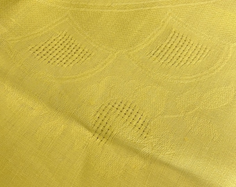 Yellow Irish Linen Tablecloth Set, Floral Etamine, 52x70, New With Tags, Seats 4 to 6