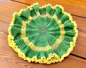 Large green and yellow ruffled crochet doily, 18 inch circle table coaster for lamp or vase, starched ruffles, 1950s mid century home decor