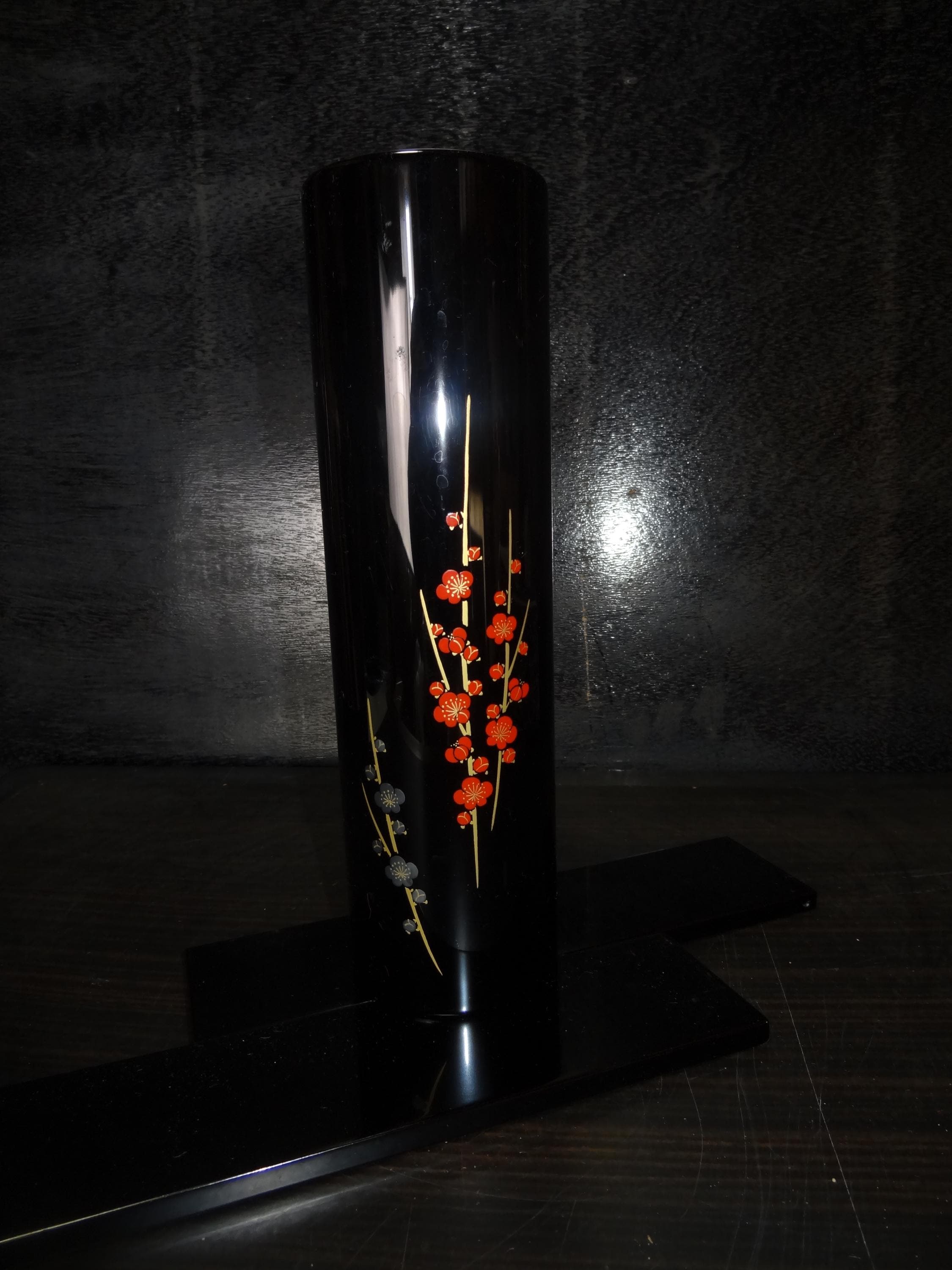 陶胎漆器 金彩蒔絵花壺 /Wajima Lacquer Vase Wajima Lacquer Vase – Japanese Urushi Wooden Flower Vase With Plum