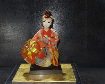 ヴィンテージ 16.5インチ 琉球沖縄市 侍人形 絹の着物と刀付き 木製