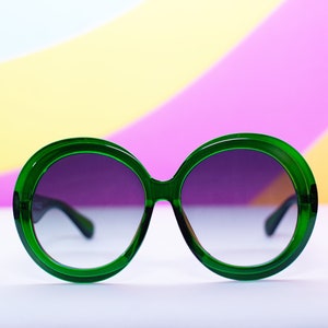 Retro Green Oversized Round Sunglasses | The Keane 60s Vintage Inspired