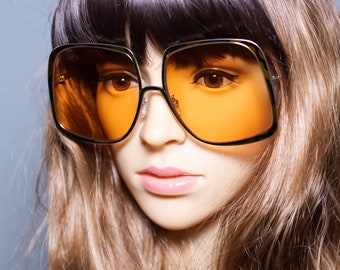 Retro Oversized Sunglasses | Le Chic Vintage 70s Inspired