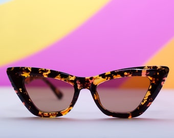 Retro Brown Tortoise Frame Cat Eye Sunglasses Vintage 50s Inspired