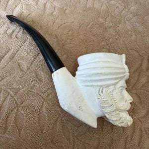 Vintage Turkish Meerschaum Collectible Tobacciana Carved Pipe