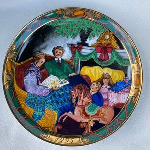 Vintage Collectible Royal Copenhagen Denmark 1995 Juleeventyr Christmas Tales  Hans Henrik Hansen Christmas Plate