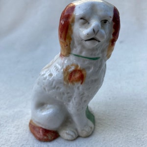 Antique 19th Century Staffordshire King Charles Spaniel Porcelain Mantle Dog