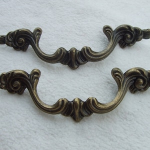 Vintage Ornate French Bronze Pair Drawer Pulls Handles Salvage Hardware