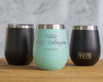 Personalized Engraved YETI® W/ Lid or Polar Camel Wine Tumbler Bridesmaid Gift, Maid of Honor, Matron, Wedding Party, Mother of the FM1