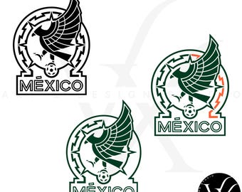 Può includere: Tre varianti di un logo che presenta un'aquila stilizzata con le ali spiegate, un pallone da calcio e la parola "MÉXICO" in un carattere nero in grassetto. L'aquila è nera nel primo logo, verde nel secondo e verde con un fulmine arancione nel terzo.