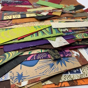 Pack amusant en papier ! Papiers brouillons de couleurs mélangées, 4 oz Papiers pour collage, chutes de papier décoratif, papiers marbrés pour scrapbooking et travaux manuels