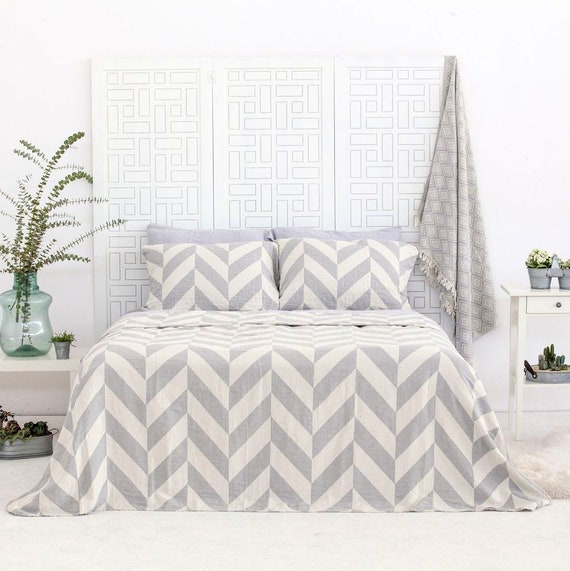 Bedspread For Twin Single Bed Coverlet In Chevron Pattern Etsy