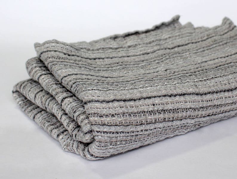 100% Linen Bath Towel / Waffle Weave Bathtowel / Grey Striped - Etsy