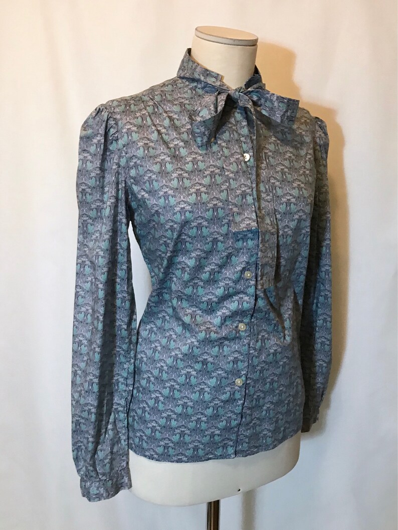 Vintage 1980s Liberty of London Lilac /& Blue Floral Print Blouse 12 M L