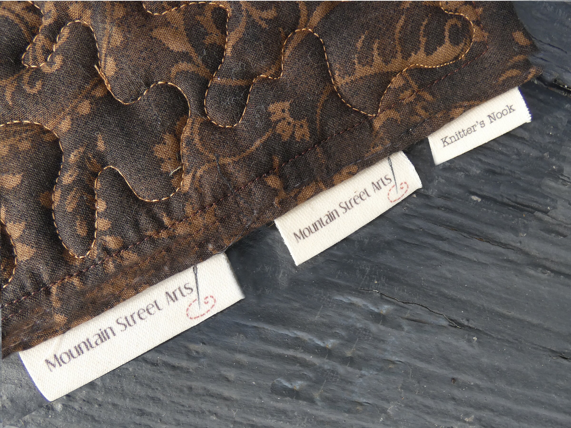 Foldable Labels. Perfect for Pillows, Quilts, Placemats and Clothing