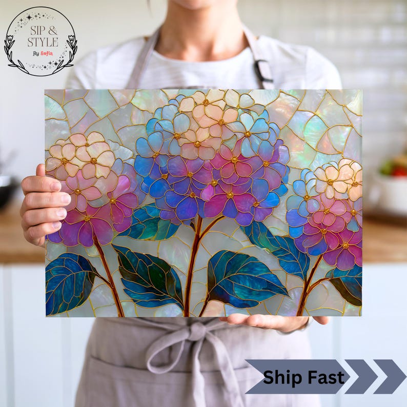SipAndStylebySofia Hydrangea Cutting Board - Thumbnail 3