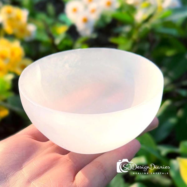 Cuenco de selenita de grado AAA+, cuenco de cristal de 2,5-3 pulgadas para cargar, soporte para piedras de carga y limpieza, cuenco ritual de selenita, sanación Reiki, decoración de altar
