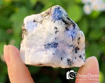 Raw Rainbow Moonstone ,Rough  Moonstone, Rainbow Moonstone ,JUNE Birthstone, Meaningful Gift for Loved, Jewelry Making, Meditation Tools
