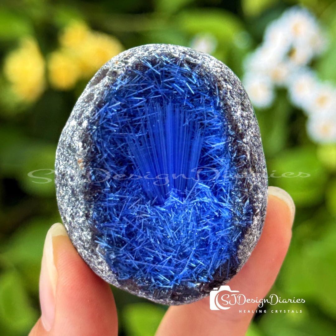 原石ゲーサイト、天然磁鉄鉱標本、青銅鉱石、水晶球クラスター、鉱物