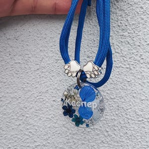 Custom Paracord Dog Collar Charm – Personalized Resin Tag with Glitter Flowers & Butterflies, Waterproof ID Pendant for Puppies and Dogs