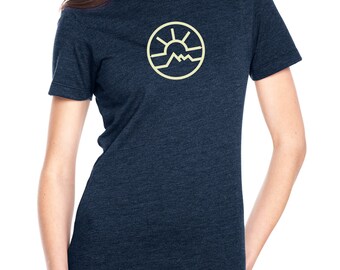 HEARTLAND RANCH t-shirt Amber Marshall Graham Wardle Next Level 6610 Midnight Navy SOFT!