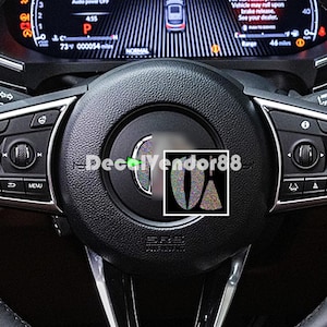 A Steering Wheel Glitter Vinyl Insert Set. 2013+ Models.