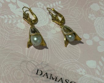 Vintage Damascene Earrings Tulip Faux Pearl Drop Gold Foil Inlaid Pierced Post 18k Gold Plate Posts